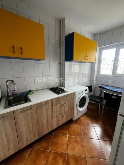 Garsoniera | Crangasi | Decomandata | Balcon | Metrou in Proximitate - 4