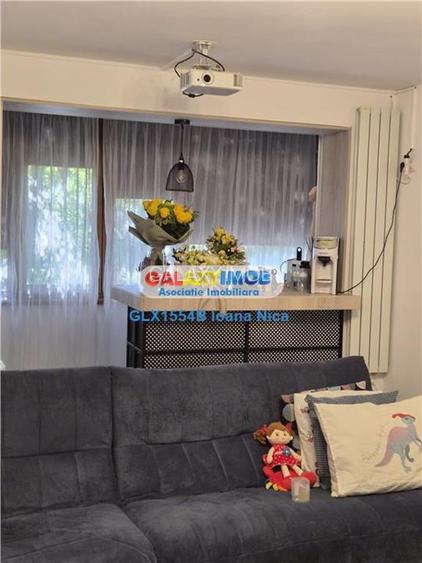 APARTAMENT 3 CAMERE DE VANZARE TITAN PARTER CU BALCON - 2