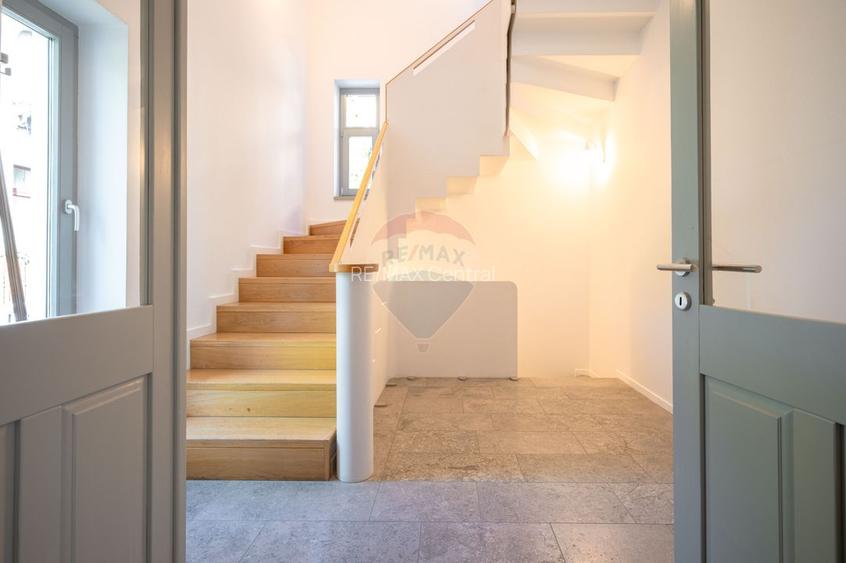 Arhitectură interbelică reinterpretată contemporan - 12