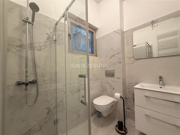 Liceul Cervantes-Cismigiu Apartament 3 camere, Spatios-Luminos, Renovat - 13