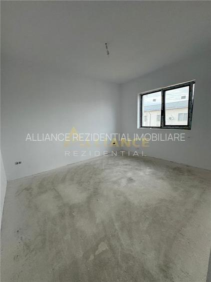 Vila P+1 cu 4 camere - 2 bai { Popesti Leordeni } - 12