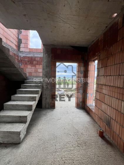 Casă single 4 camere / 500mp teren / Sura Mică / Sibiu - 21