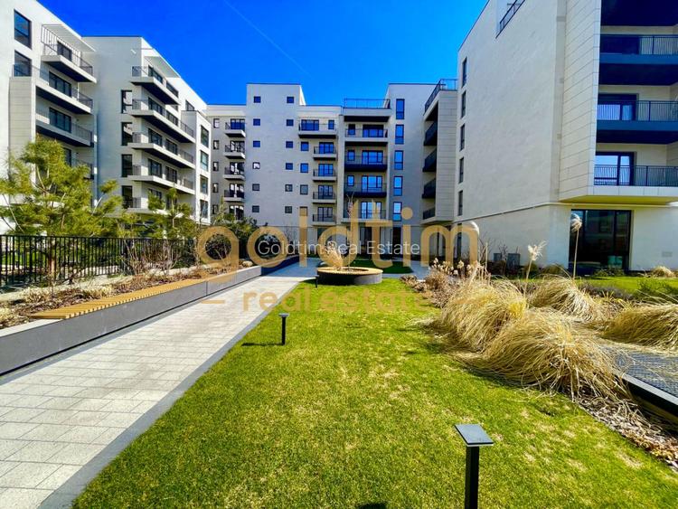 NOU/ FIRST RENT/ SCOALA AMERICANA - 36