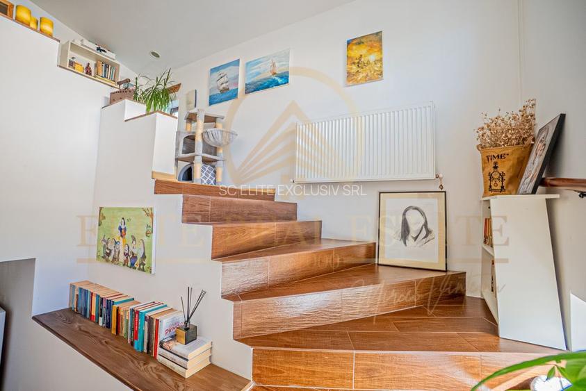 Viluta cocheta cu curte frumoasa in Mamaia Sat! - 21