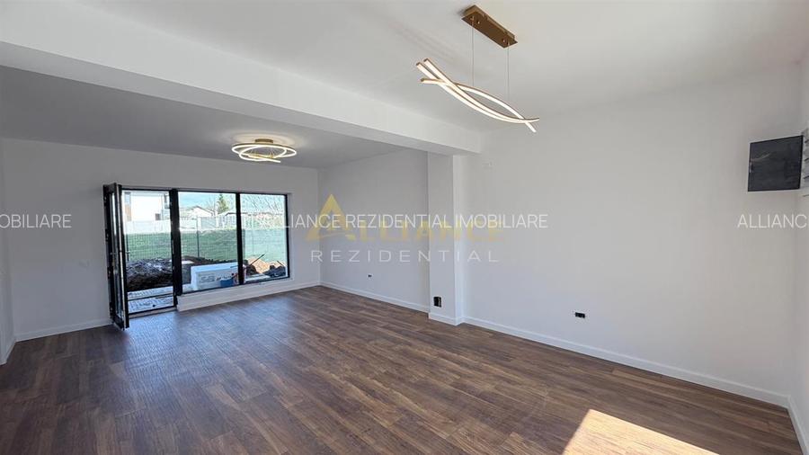 Casa Individuala - 4 camere - 3 bai - 300mp teren - 12