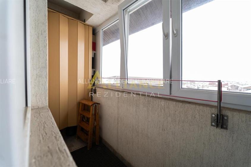 Apartament 3 camere/ Mobilat si utilat /Parcare /Metrou berceni 15-20min/ - 12
