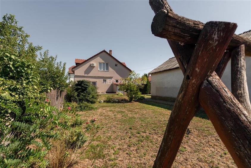 RECO Casa cu Atelier de lucru si teren mare - Santion - 29