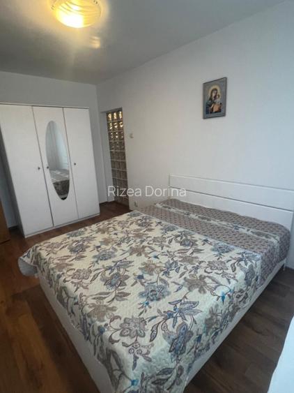 Particular vand apartament 3 camere Drumul Taberei - 4