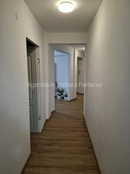 3 camere Banat , RENOVAT Decomandat / Centrală , preț NEGOCIABIL - 8