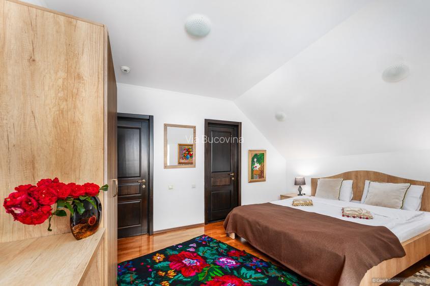 Casa de locuit sau vacanta 5 camere, 5 bai, 2600mp teren langa Humor - 29