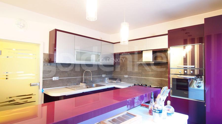Triplex superb cu 4 camere si terasa generoasa cu priveliste - 7