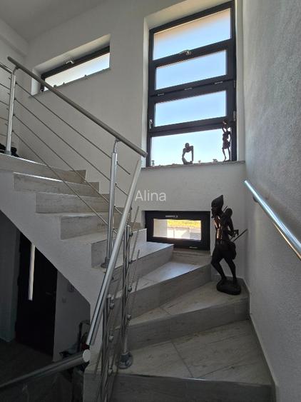 🚨 SUPER OFERTĂ! VILĂ P+E CU DOUĂ APARTAMENTE COMPLET SEPARATE — 255.000 € - 9