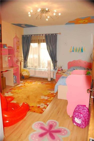 GIROC - Casa individuala spatioasa - Garaj - Demisol - Jacuzzi - 5