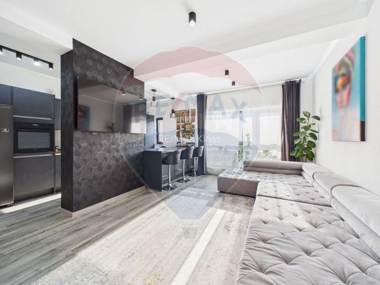 Apartament de vanzare - 3 camere 102mp + Terasa cu foisor 45mp - 2