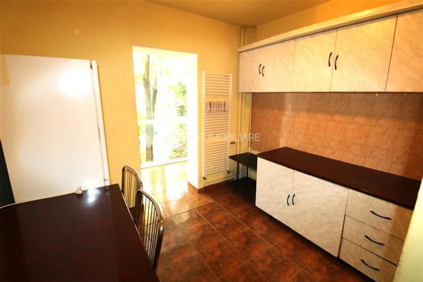 Apartament 2 camere, decomandat, centrala proprie , zona Lipovei - 7