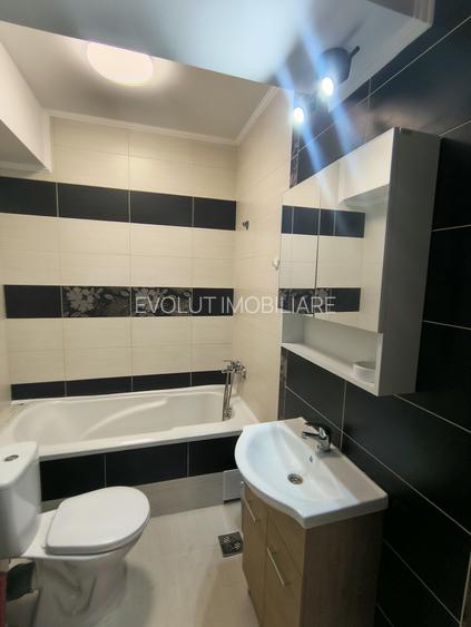 Casa de Cultura-apartament 2 camere bloc 2013 - 12