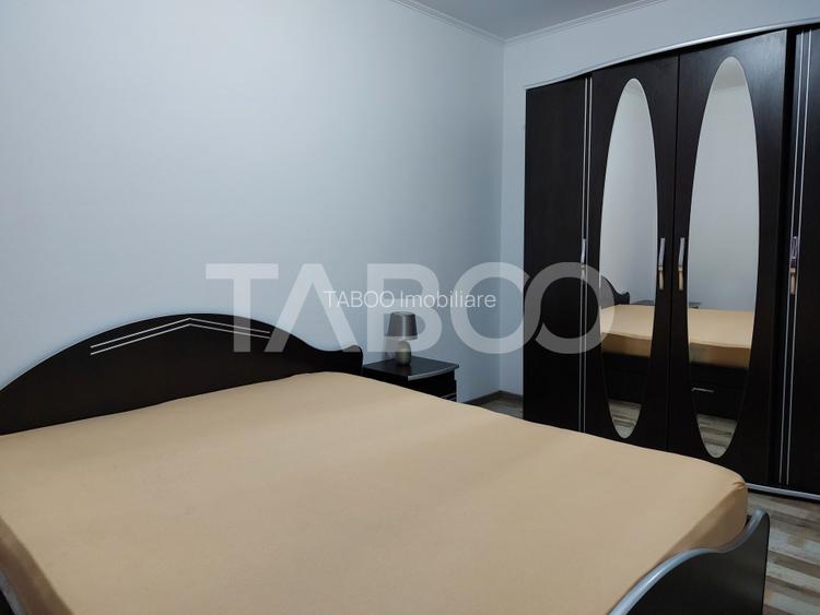 Apartament spatios 2 camere decomandate la VILA loc parcare Selimbar - 13