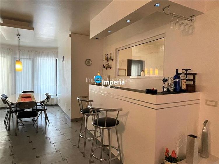 Vila cu Garaj,D+ P+E+M, regie proprie, 360 mp,teren 1050 mp, Rediu - 21