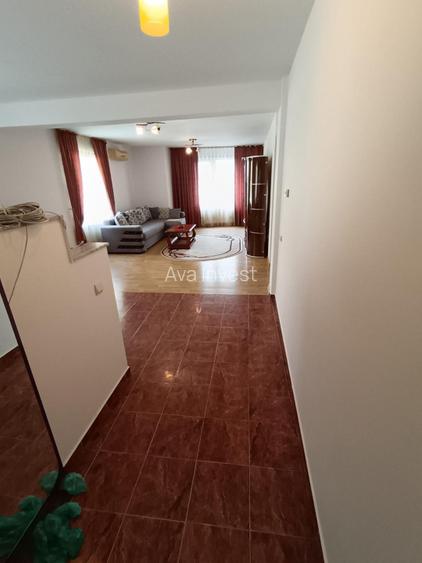 Apartament spatios de 3 camere, str. Bistritei - 4
