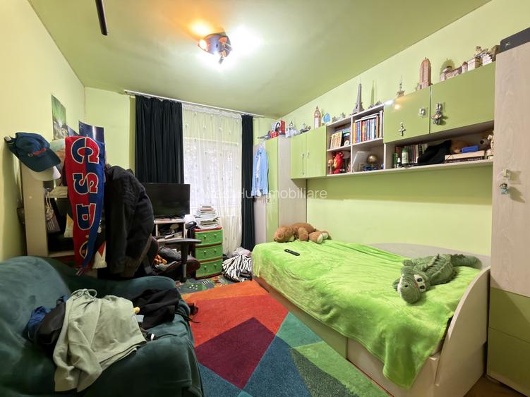 Apartament 3 camere, 63mp, etaj 1 - Zona Soarelui - 6