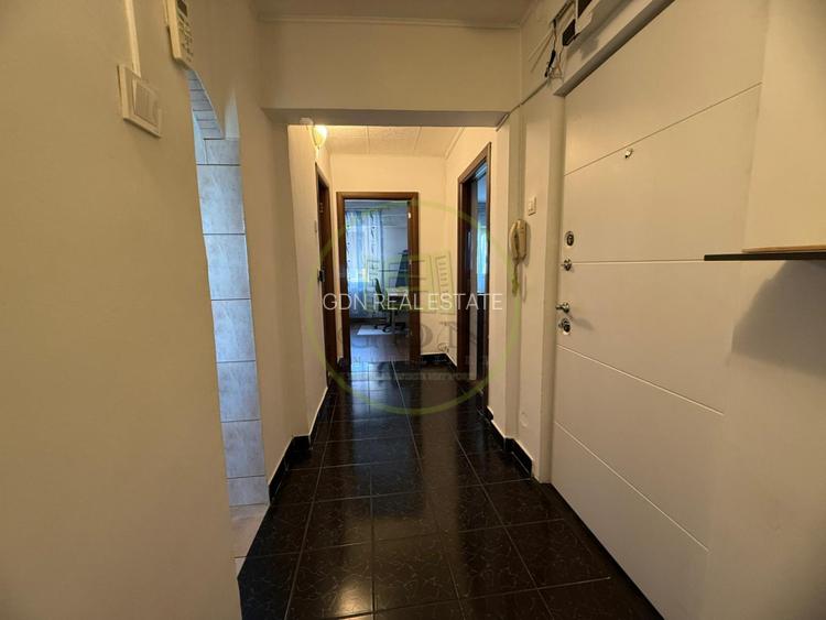 Apartament 2 camere, 58mp, cartier Lapus, zona Mall Electroputere - 9