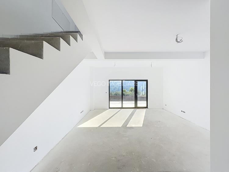 Casa noua tip duplex , 195 mp, 3 bai, 2 parcari, aproape de Vivo! - 3