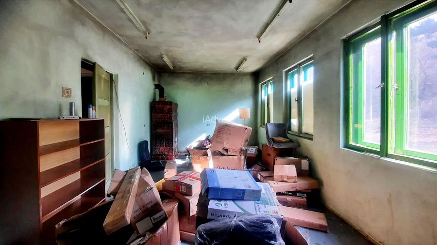 Cladire spatiu de productie si depozitare Carierei - 16