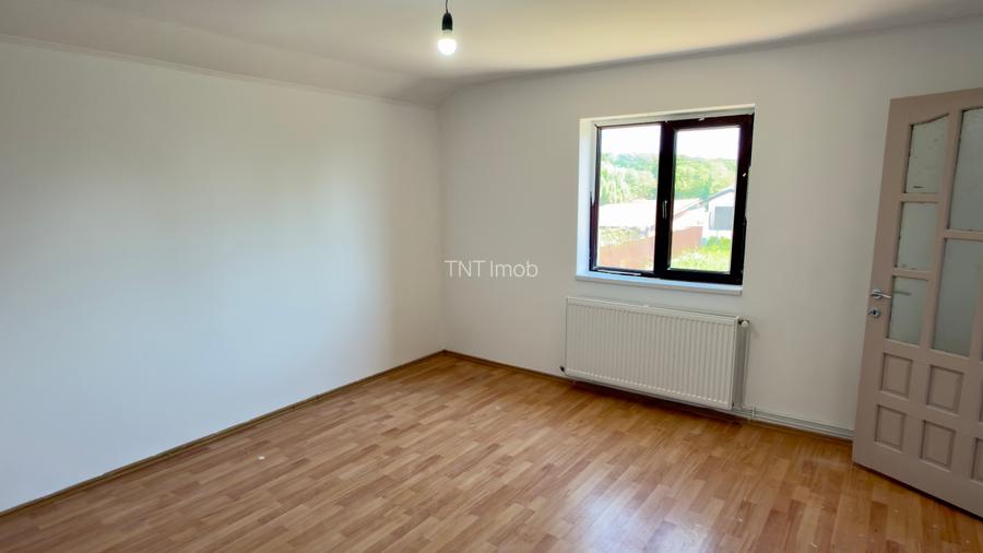 Casa Individuala | 5 camere | 2 Bai | P+1 | Renovata | Teren 500mp | Sat Snagov - 23