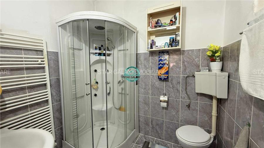 Vand casa cu 5 camere si teren 1040 mp in Toaca - 17