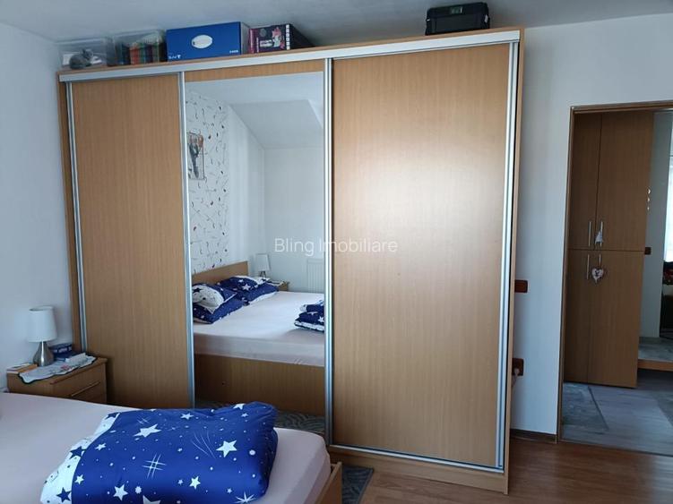 Apartament cu  2camere,etaj intermediar,zona Eroilor - 10
