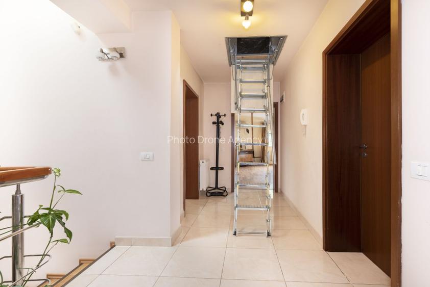 Vilă de Vânzare Drumul Taberei Stradă Exclusivistă Acces Securizat T=627mp D=30m - 24