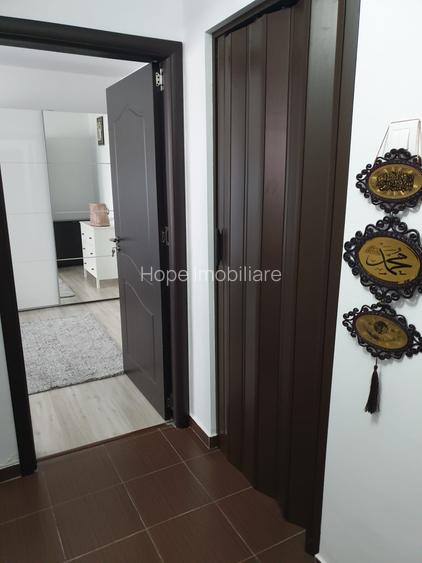 Titan metrou - Garsoniera bloc mixt - 6