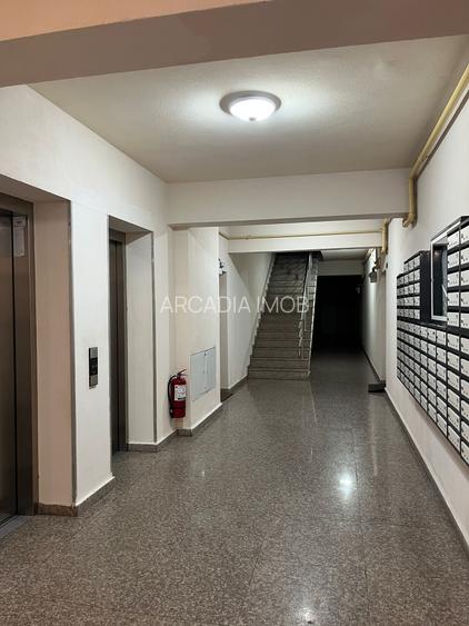 APARTAMENT 2 CAMERE + PARCARE SUPRATERANA -POLITEHNICA - 25