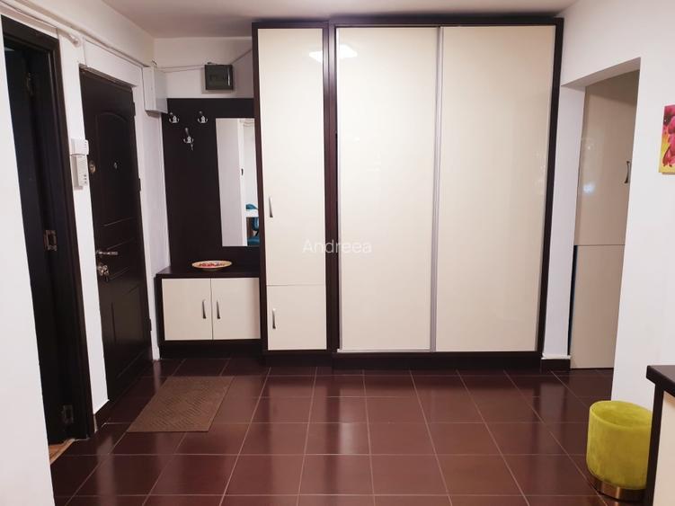 Apartament  de vanzare 1 Mai Craiova - 9