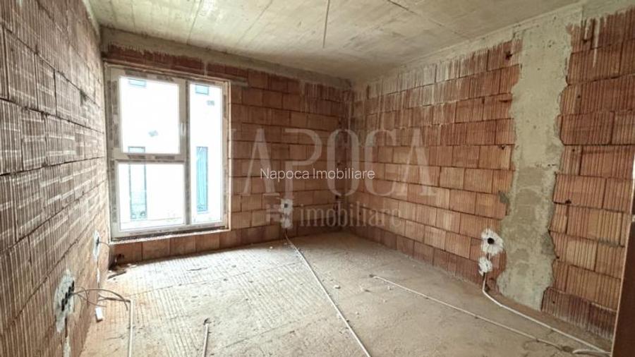 Casa 6 camere de vanzare in Floresti - 4