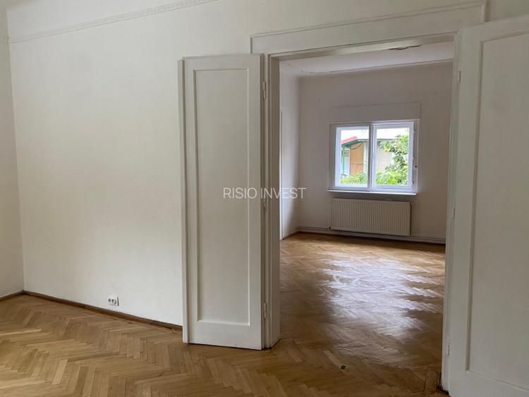 Casa individuala de inchiriat, 4 camere, zona centrala Sibiu, pretabila Birouri. - 9