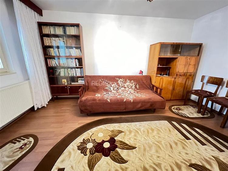 Vanzare apartament 2 camere - Astra, strada Cocorului - 9