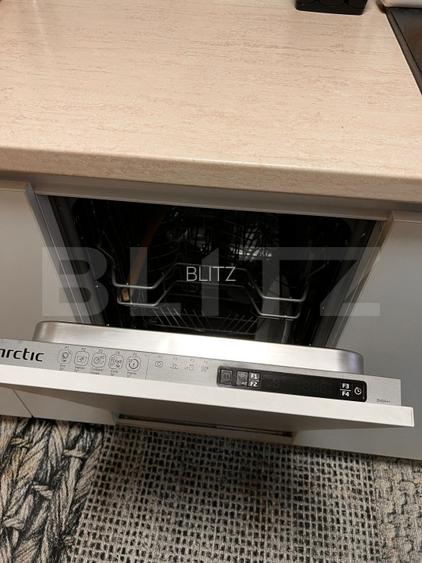 Apartament 2 camere, etaj 2, parcare inclusa, bloc cu lift, zona sens giratoriu - 11