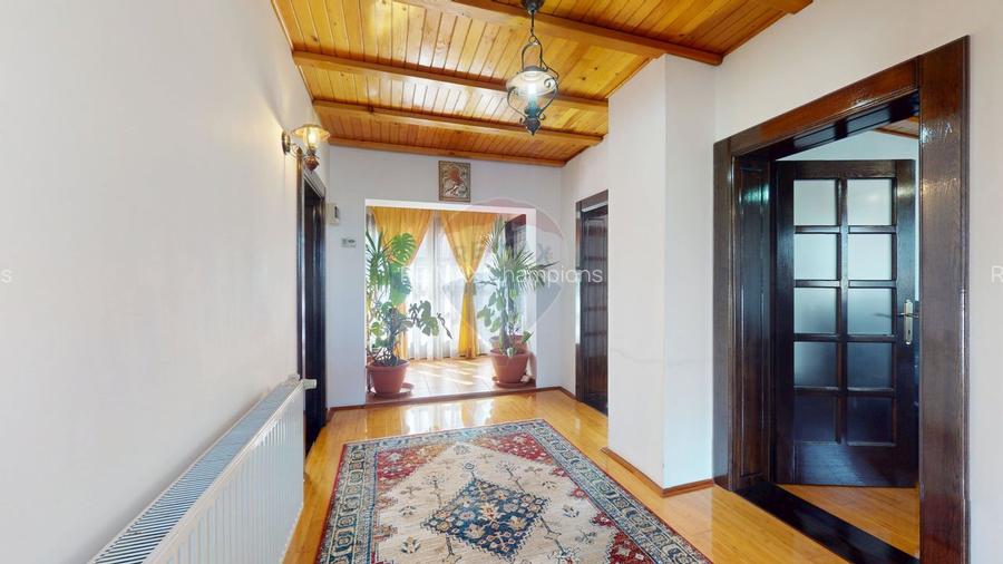 Spațiu comercial pregătit + vilă | Ideal clinică / birouri/ Brasov - 16