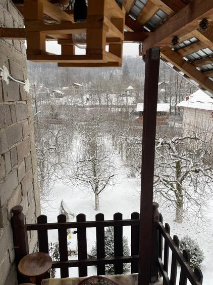 Casă în comuna BOȚEȘTI, județul ARGEȘ  - 6