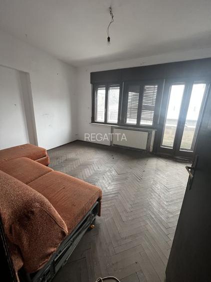 Vila interbelica 10 camere zona Lascar Catargiu - Piata Romana - 2