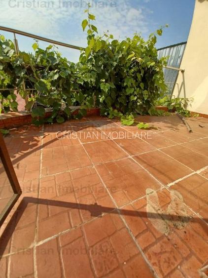 Casa Pretabila 2 familii, suprafata teren 290 mp, toate utilitatile, zona Centra - 18