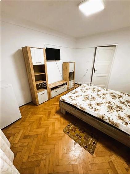 Apartament cu 2 camere , centrala proprie. Zona  Sacele - 2