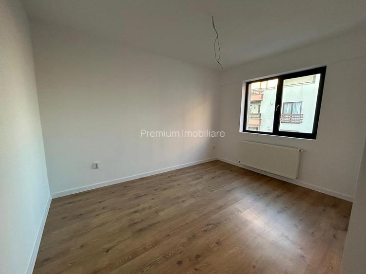 2 camere, Nou, te poti muta, zona Safirului/Diamantului - 2