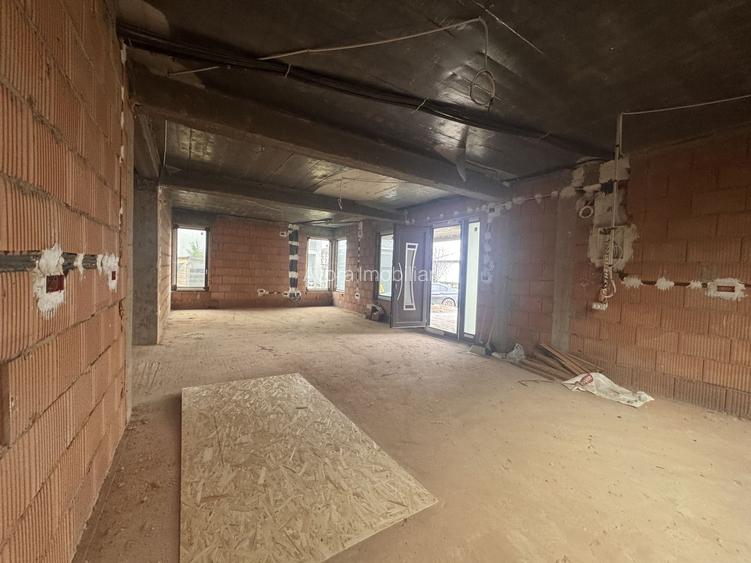 Mosnita Noua-Urseni, Casa individuala, P+1E - 7