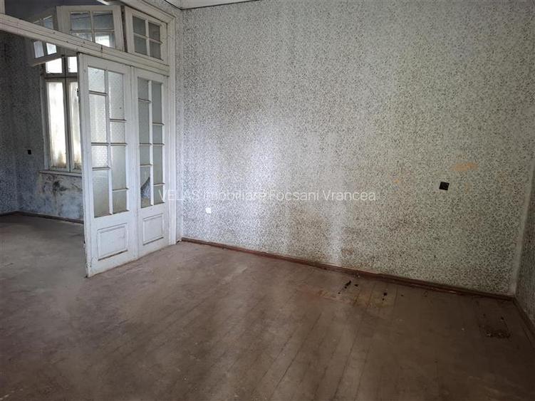 Casa din caramida, Panciu cu teren 2080 mp - 5