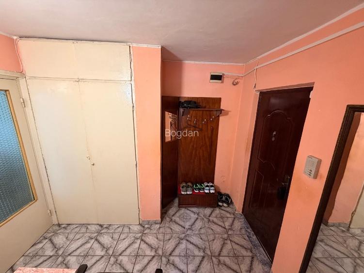 2 camere decomandat ultracentral Năvodari – parter – lângă piață - 7