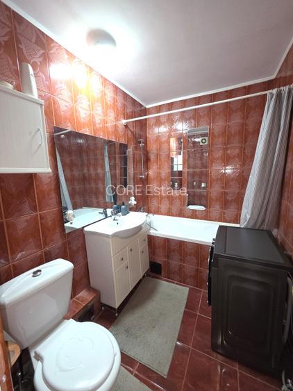 De vanzare 4 camere Ale Huedin 1, cu loc de parcare si centrala proprie - 25