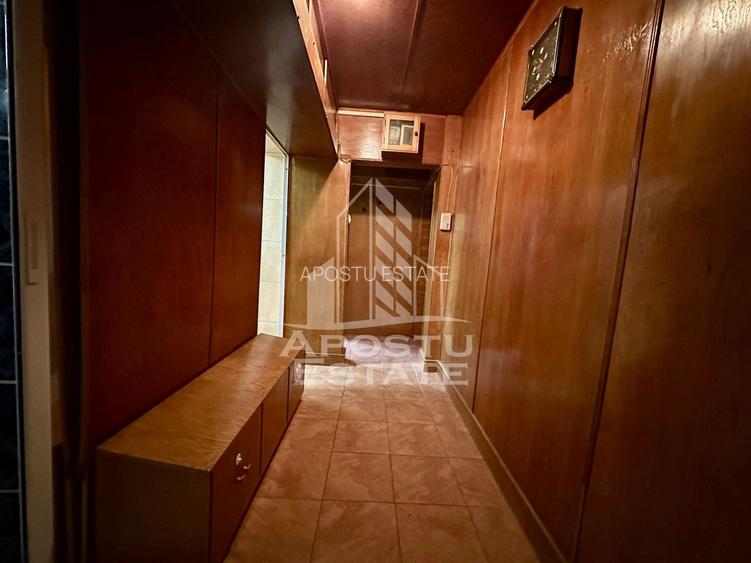 Apartament cu 3 camere, etajul 2, zona Sagului - 6