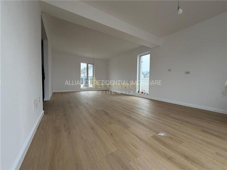 Casa Individuala - 4 camere - Teren 370mp - 18